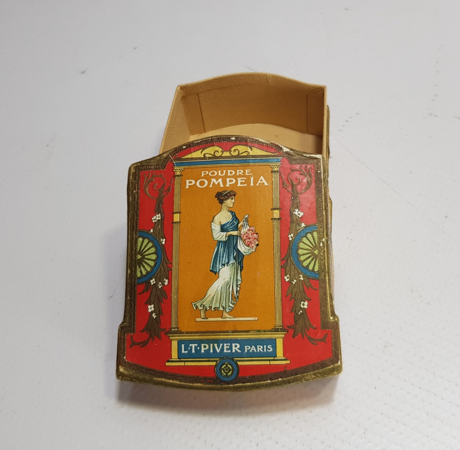 ANTİKA PUDRA KUTUSU