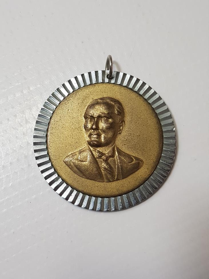 MUSTAFA KEMAL ATATÜRK GÖRSELLİ NADİR MADALYA