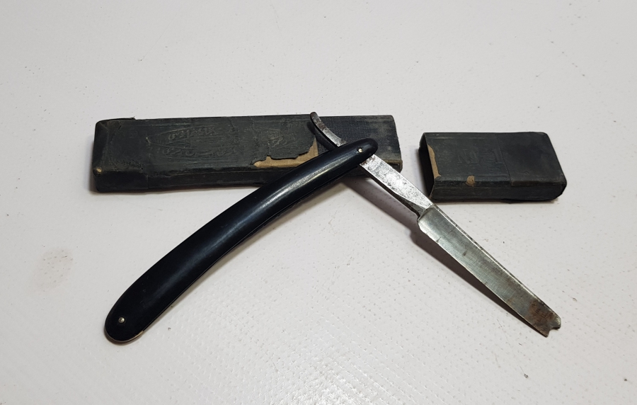 ÜZERİ VE KUTUSU OSMANLICA YAZILI ÇOK NADİR SÜNNETÇİ USTURASI