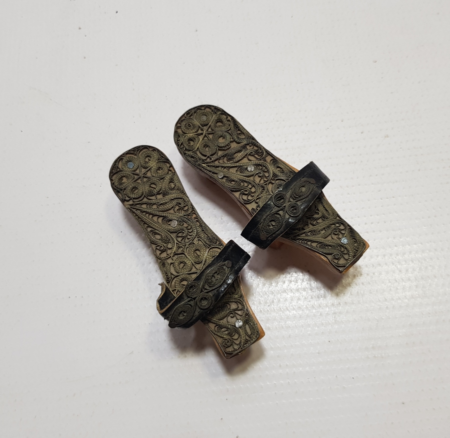 TELKARİ İŞÇİLİKLİ ANTİKA BEREKET NALINI - TAKUNYA