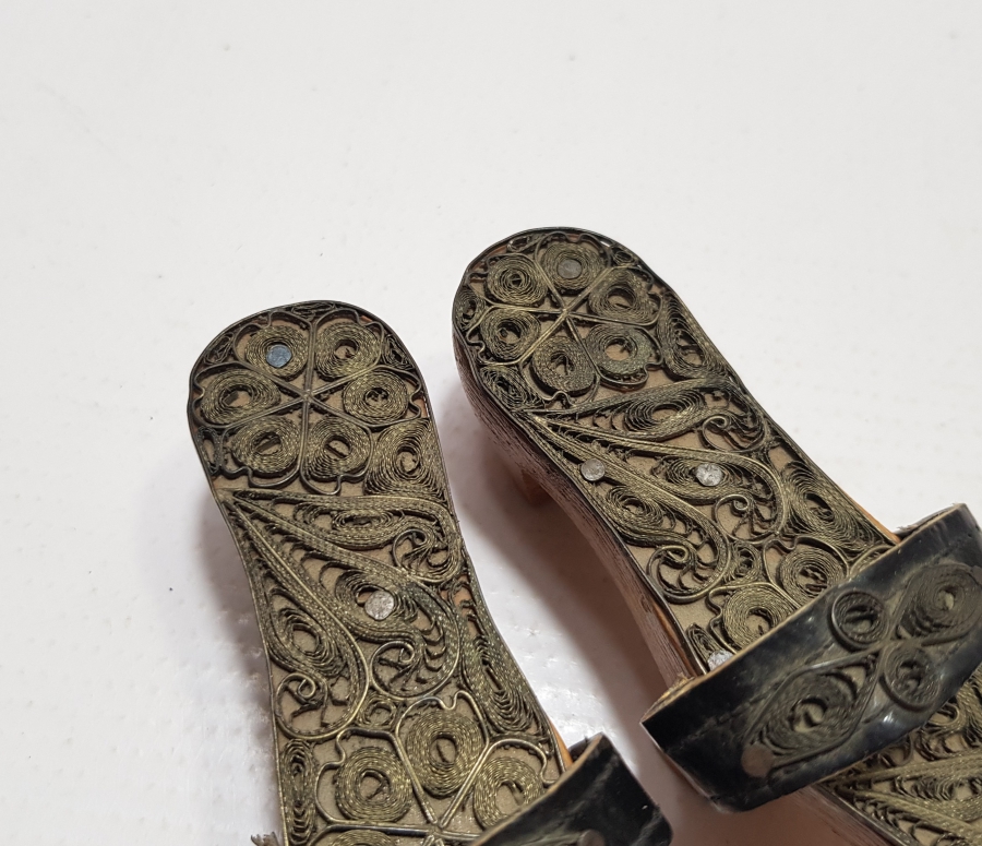 TELKARİ İŞÇİLİKLİ ANTİKA BEREKET NALINI - TAKUNYA