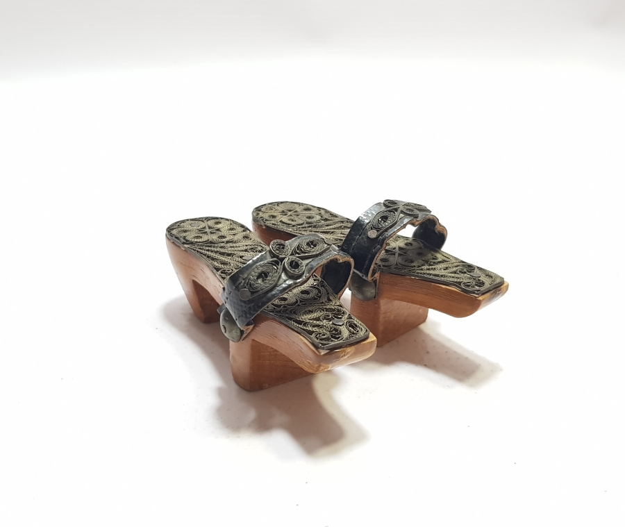 TELKARİ İŞÇİLİKLİ ANTİKA BEREKET NALINI - TAKUNYA