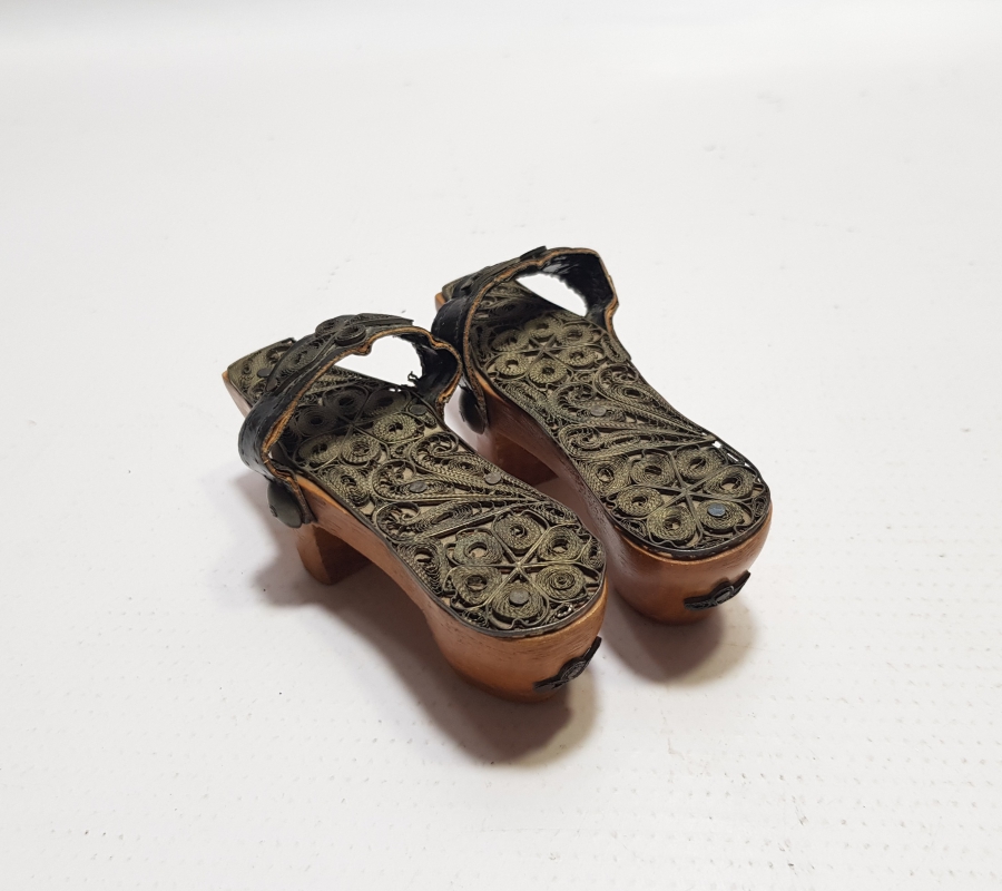 TELKARİ İŞÇİLİKLİ ANTİKA BEREKET NALINI - TAKUNYA