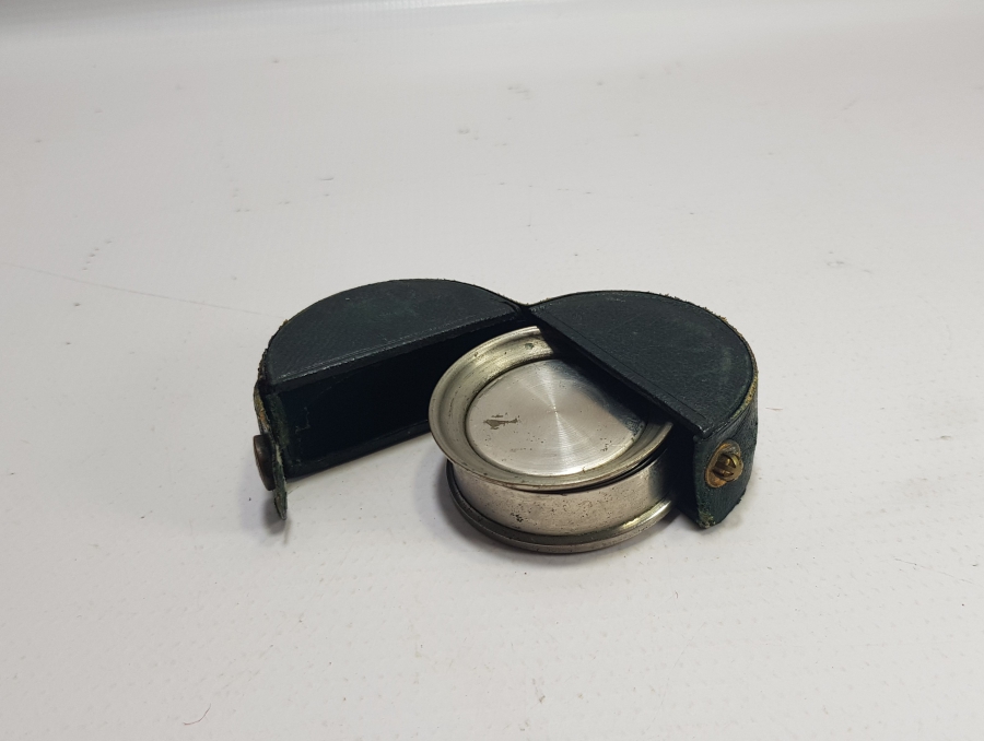 ORİJİNAL DERİ KUTUSUNDA ANTİKA SEYAHAT BARDAĞI