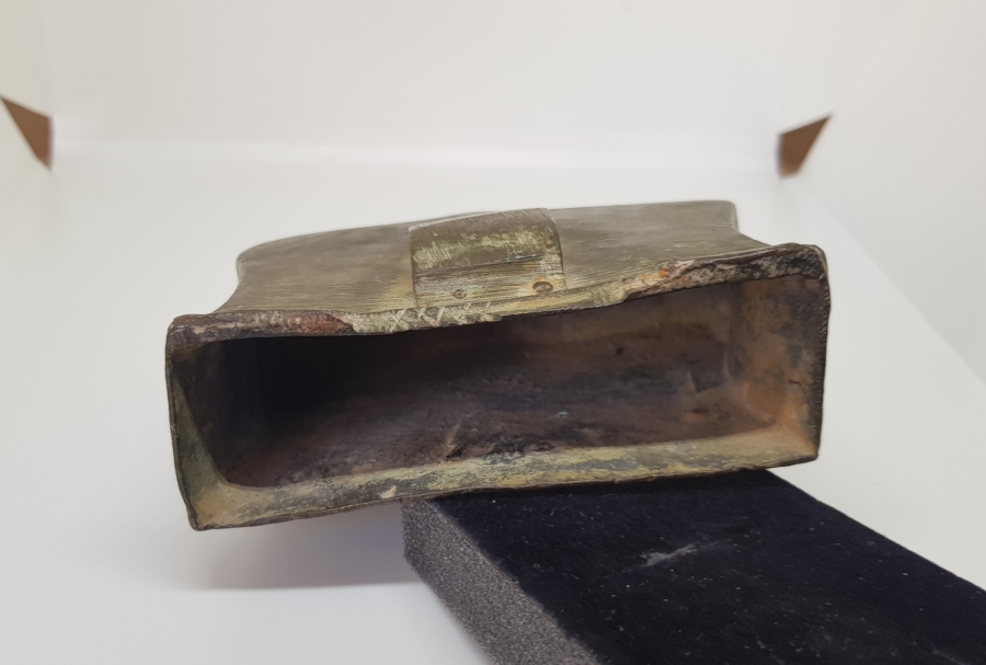 ÜZERİ CAMİ VE AY YILDIZ MOTİFLİ BÜYÜK BOY OSMANLI DÖNEMİ BRONZ ÇAPUTLUK