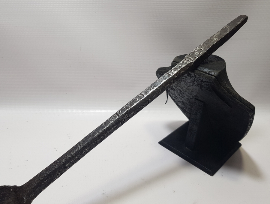 1800 BAŞLARI OSMANLI DÖNEMİ İŞLEMELİ DEMİR GEMİ YAPIM ALETİ - PRİMİTİF GEMİ PALANYASI