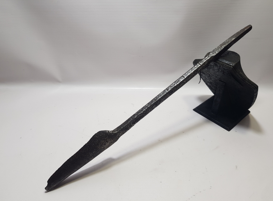 1800 BAŞLARI OSMANLI DÖNEMİ İŞLEMELİ DEMİR GEMİ YAPIM ALETİ - PRİMİTİF GEMİ PALANYASI