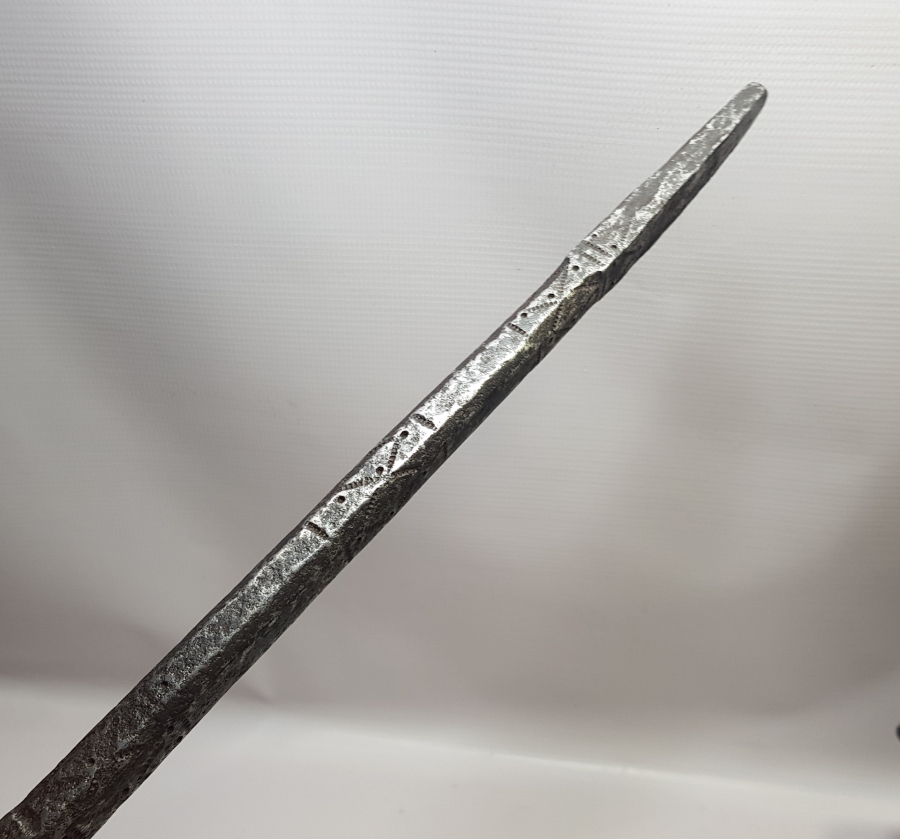 1800 BAŞLARI OSMANLI DÖNEMİ İŞLEMELİ DEMİR GEMİ YAPIM ALETİ - PRİMİTİF GEMİ PALANYASI