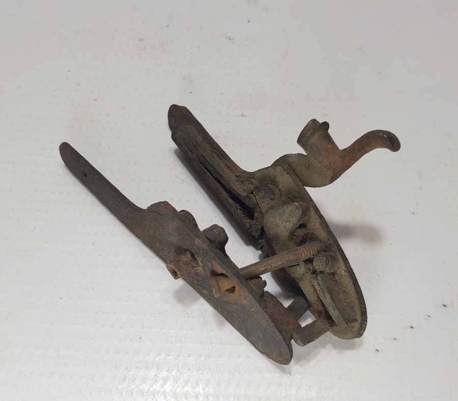 OSMANLI DÖNEMİ ÇİFT DOLMA TÜFEK ÇAKMAĞI