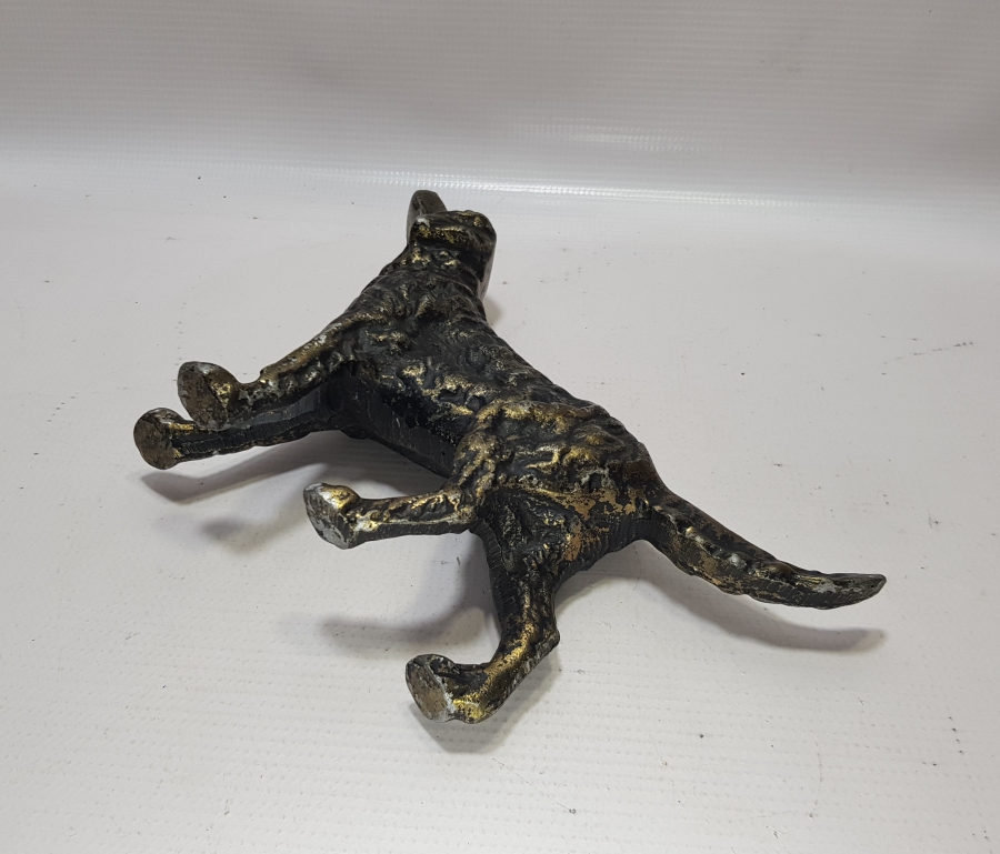 ANTİKA METAL KÖPEK FİGÜRÜ