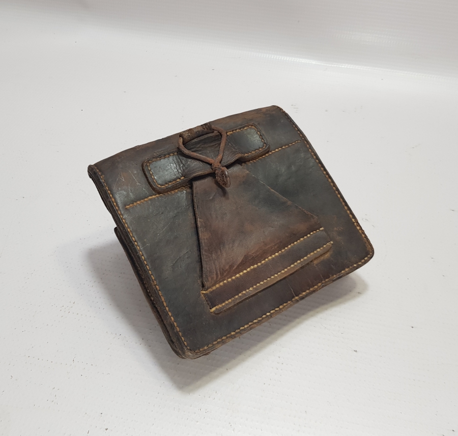 OSMANLI DÖNEMİ DERİ SÜVARİ ÇANTASI