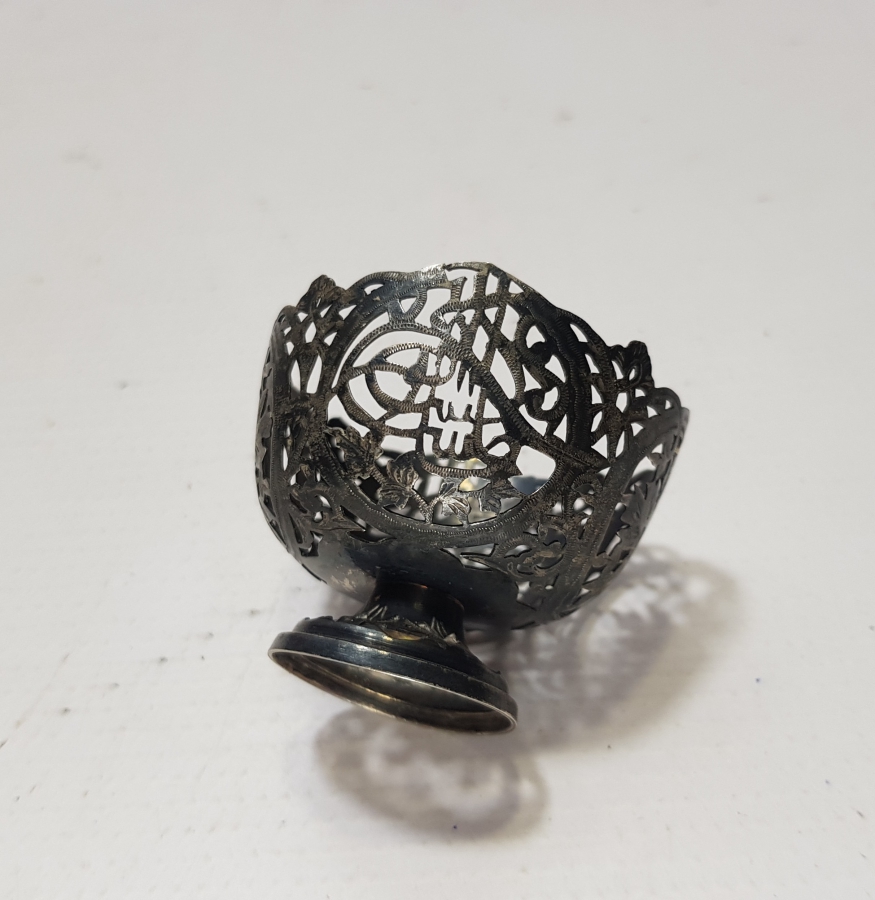 TESTERE VE KALEM İŞÇİLİKLİ OSMANLI DÖNEMİ GÜMÜŞ FİNCAN ZARFI