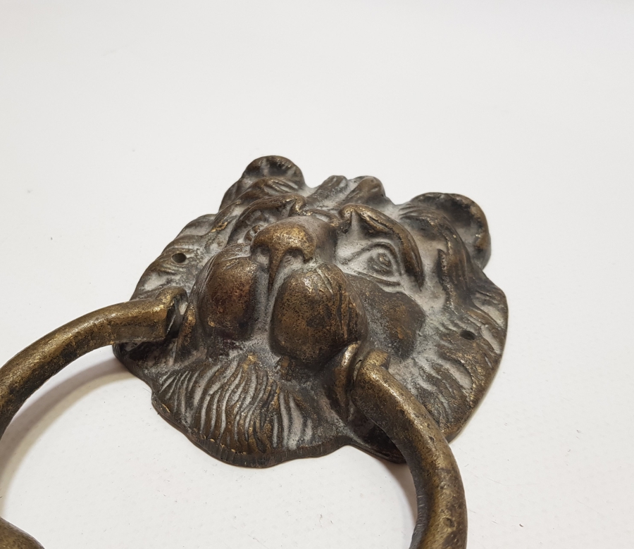 OSMANLI DÖNEMİ ÇOK NADİR ANADOLU ASLANI GÖRSELLİ BRONZ KAPI TOKMAĞI