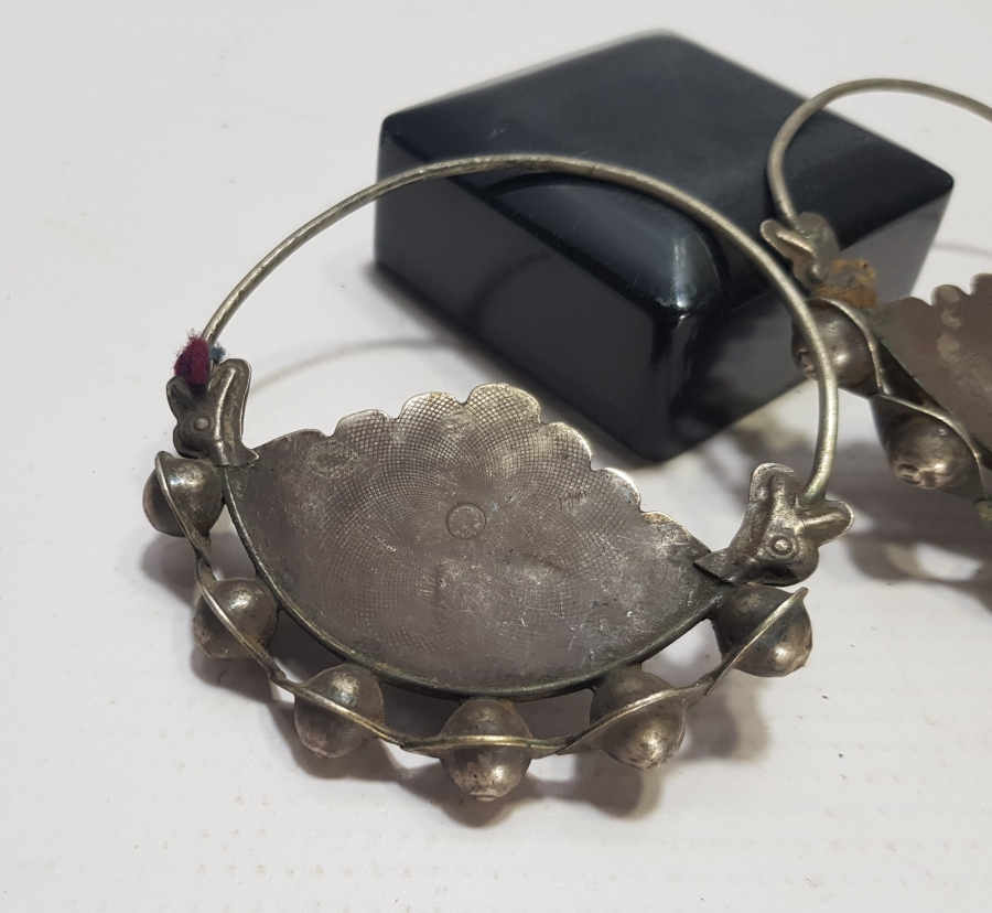 OSMANLI DÖNEMİ ÜZERİ DOĞAL TAŞLARLA SÜSLÜ BALIK FORMLU ERMENİ İŞİ BÜYÜK BOY GELİN KÜPESİ