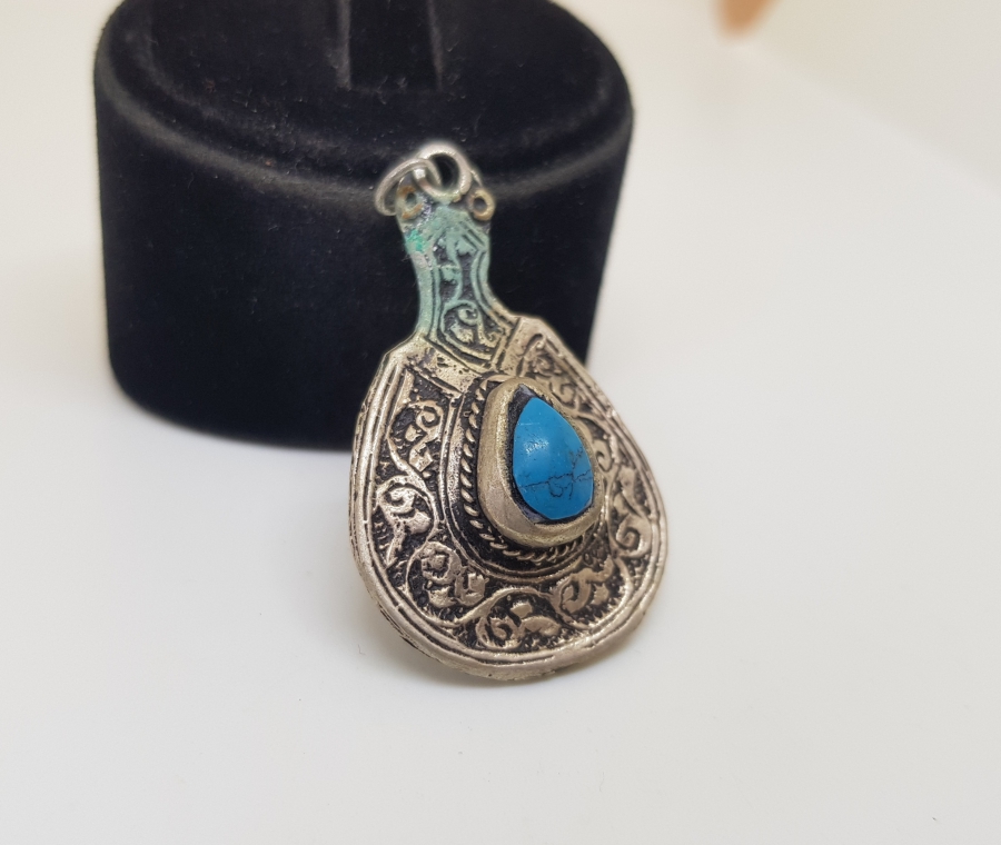 TURKUAZ TAŞLI TÜRKMEN İŞİ KOLYE UCU