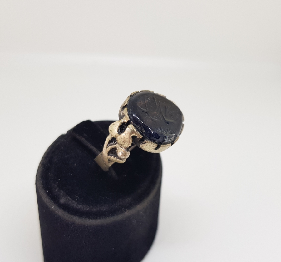 OSMANLI DÖNEMİ ÇOK NADİR GÜMÜŞ MONTÜRLÜ CAM YÜZÜK