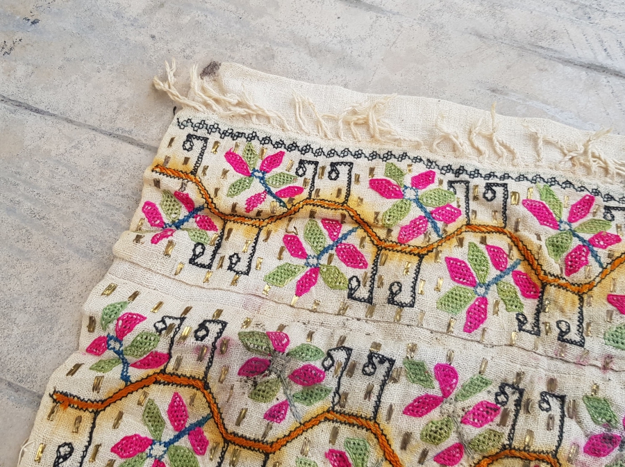 OSMANLI DÖNEMİ HESAP İŞİ YAĞLIK 1850LERDEN AÇILMAMIŞ ÇEYİZLİK HESAP İŞİ YAĞLIK