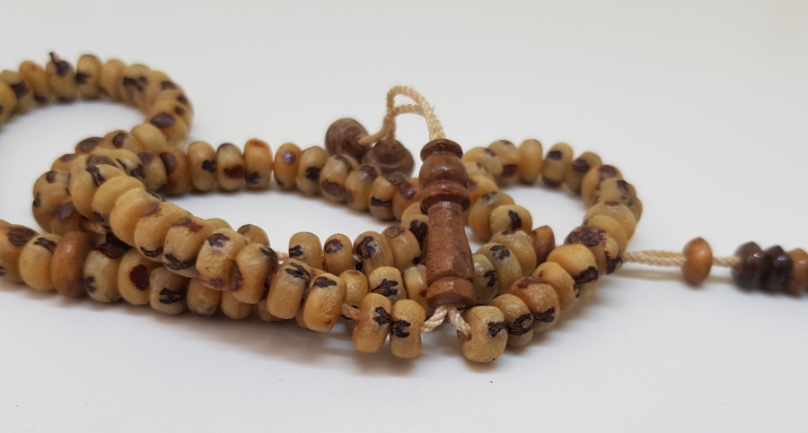 HURMA ÇEKİRDEKLERİNDEN YAPILMIŞ OSMANLI DÖNEMİ 99LUK NAMAZ TESPİHİ