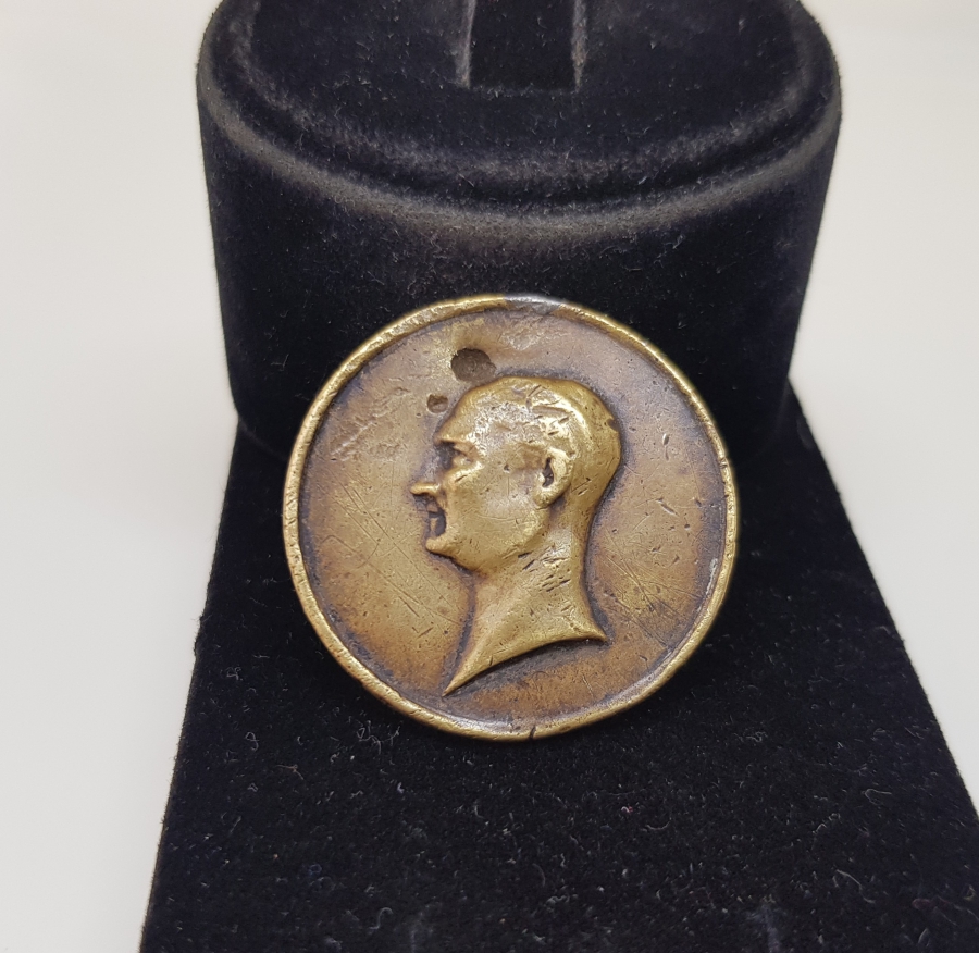 TÜRKİYE CUMHURİYETİNİN 10. YIL MADALYASI