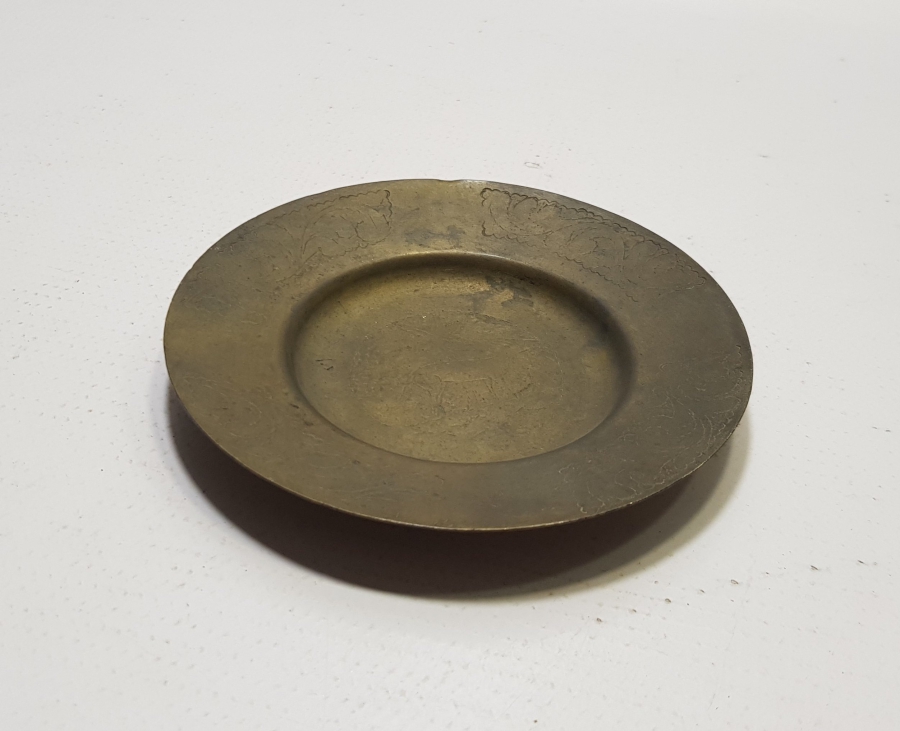 ÜZERİ KALEM İŞÇİLİKLİ ANTİKA İKRAMLIK