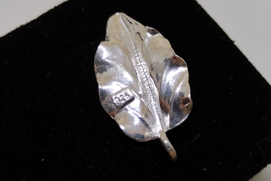 YAPRAK FORMLU GÜMÜŞ KOLYE UCU