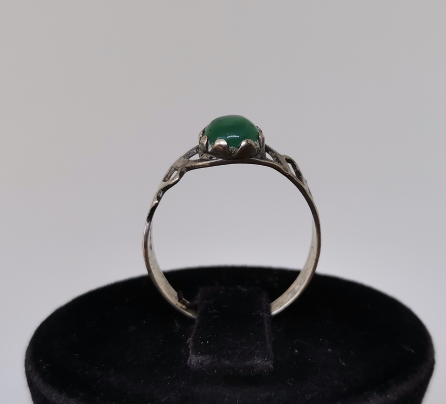 YEŞİL AKİK TAŞLI ÖZEL YAPIM GÜMÜŞ YÜZÜK