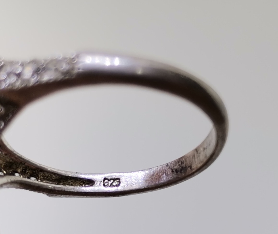 PEMBE KUVARZ TAŞLI GÜMÜŞ YÜZÜK