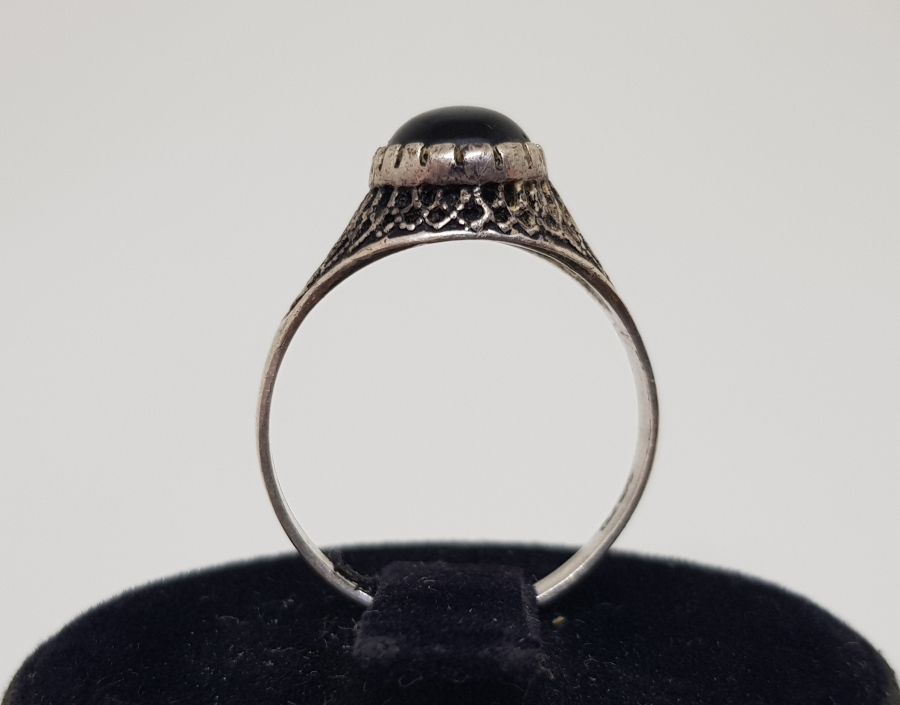 SİYAH AKİK TAŞLI GÜMÜŞ YÜZÜK