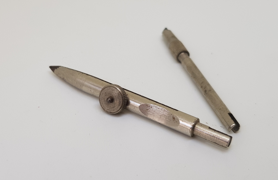 OSMANLI DÖNEMİ MÜHENDİS KALEMİ VE PERGELİ