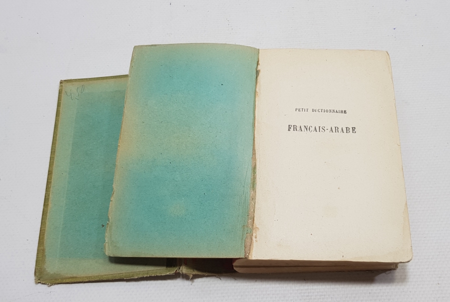1900 BAŞLARI BÜYÜK BOY FRANSIZCA-ARAPÇA SÖZLÜK