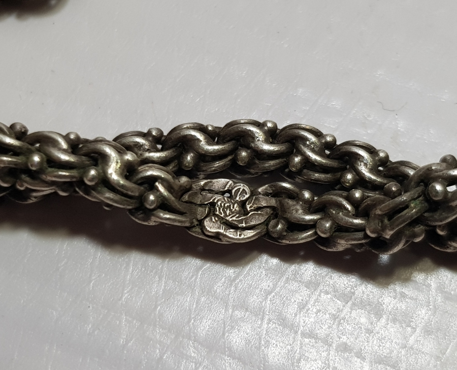 ÜZERİ TUĞRALI OSMANLI DÖNEMİ KALIN MODEL GÜMÜŞ ARNAVUT ZİNCİR CEP SAATİ KÖSTEĞİ