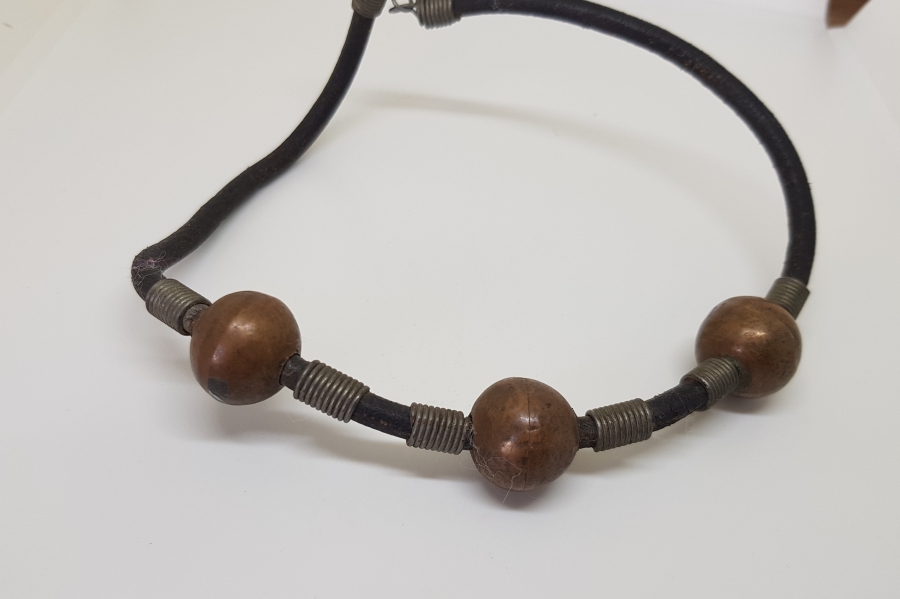 ÖZEL YAPIM DERİ İPLİ BİJUTERİ BİLEKLİK