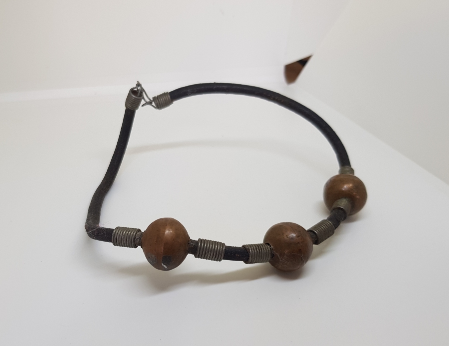 ÖZEL YAPIM DERİ İPLİ BİJUTERİ BİLEKLİK