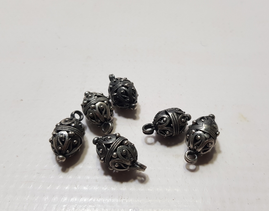 OSMANLI DÖNEMİ TELKARİ İŞÇİLİKLİ GÜMÜŞ KÖSTEK SALLAMA TOPLARI LOTU