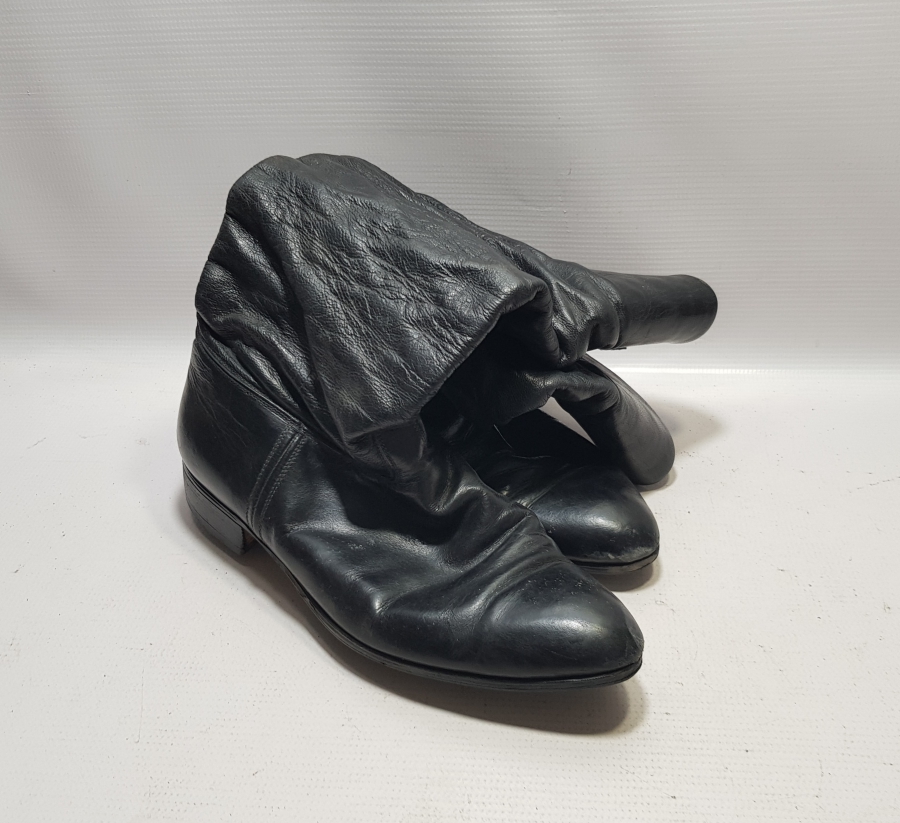 ANTİKA EL YAPIMI DERİDEN MAMUL EFE İŞİ KÖRÜKLÜ ÇİZME