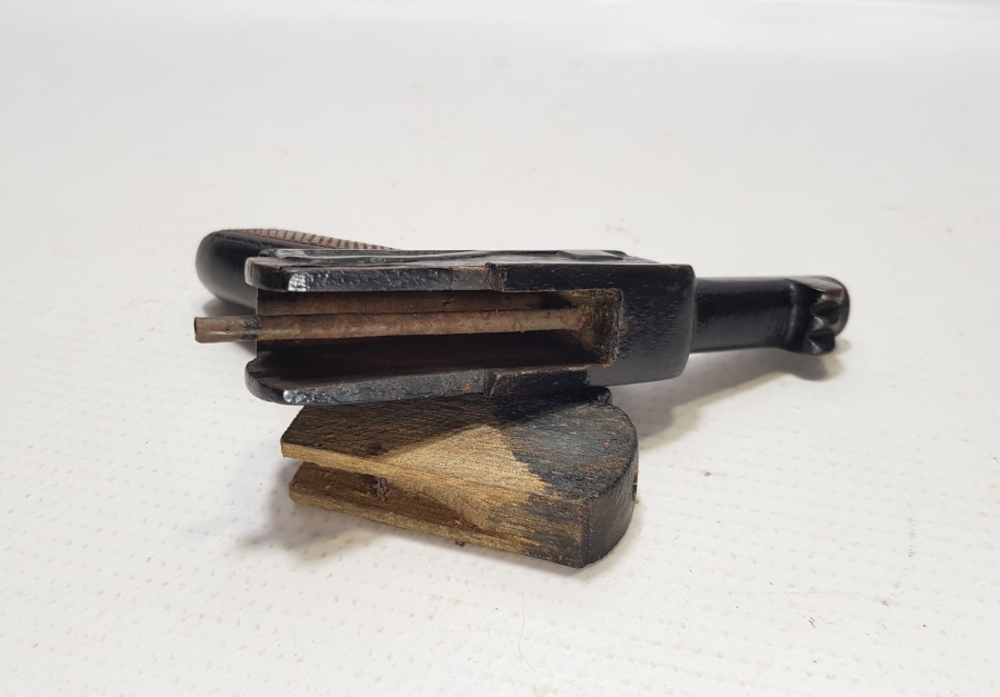 ALMAN RUGERİ FORMUNDA YAPILMIŞ OSMANLI DÖNEMİ ÇOK NADİR AHŞAP SİGARA AĞIZLIĞI