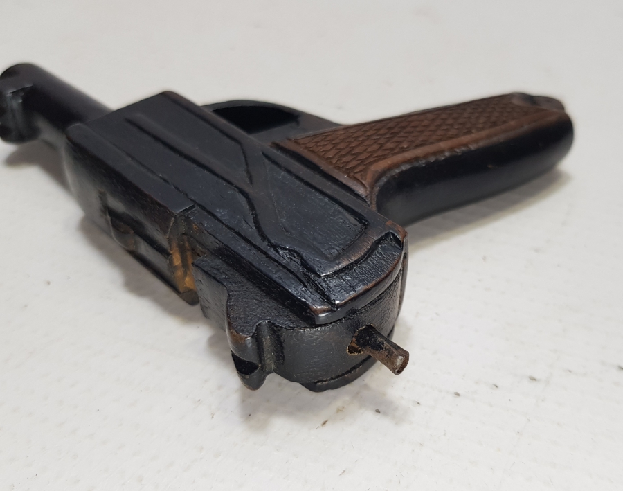 ALMAN RUGERİ FORMUNDA YAPILMIŞ OSMANLI DÖNEMİ ÇOK NADİR AHŞAP SİGARA AĞIZLIĞI