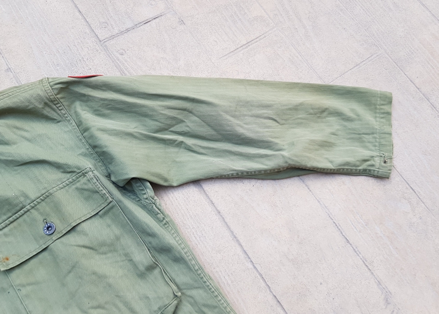 KORE SAVAŞI DÖNEMİ ÇOK NADİR KOLU AY YILDIZ PEÇLİ SUBAY CEKETİ