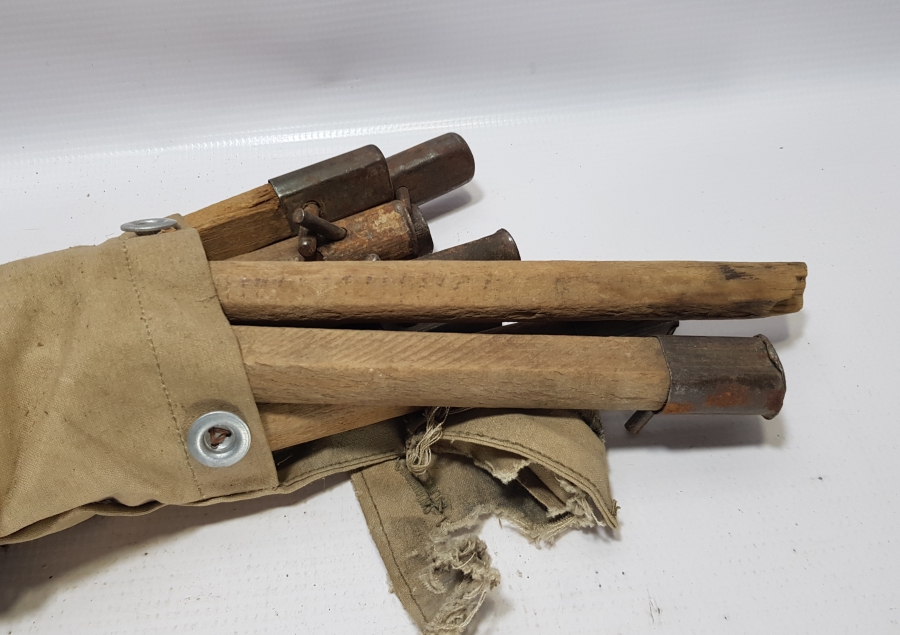 ORİJİNAL ÇANTASINDA 1. DÜNYA SAVAŞI DÖNEMİ ÇOK NADİR OSMANLI SAHRA HASTANESİ ÇADIR KAZIKLARI