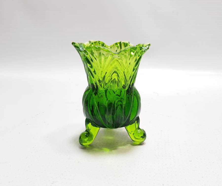 NADİR RENKTE OSMANLI DÖNEMİ URANYUM YEŞİLİ DONDURMALIK