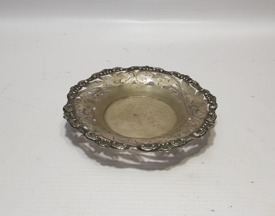 TESTERE VE KALEM İŞÇİLİKLİ ANTİKA GÜMÜŞ İFTARİYELİK