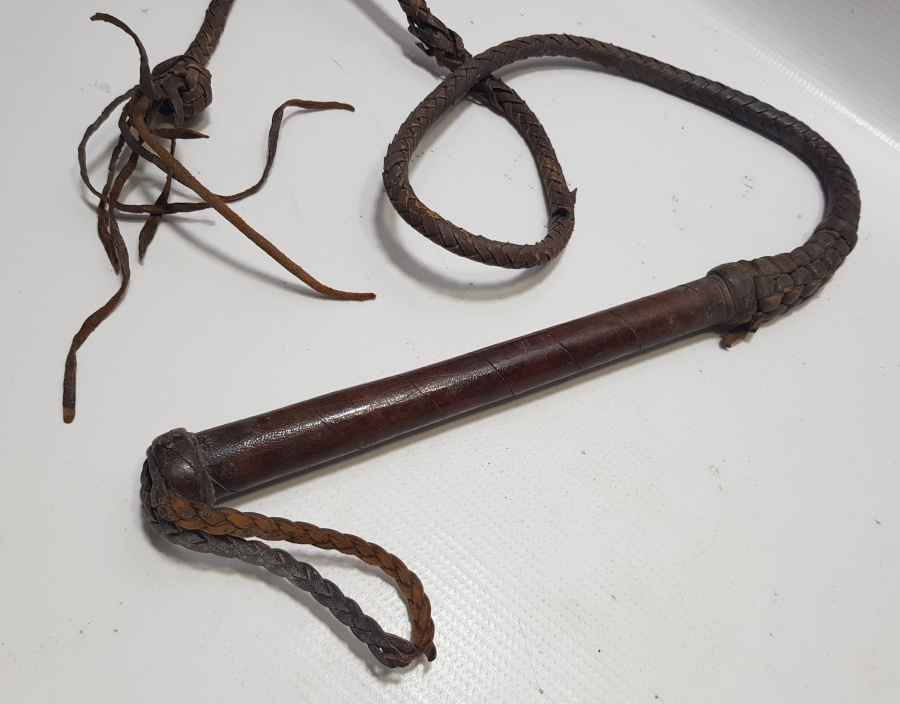 OSMANLI DÖNEMİ EL YAPIMI DERİ SUBAY İŞİ AT KAMÇISI