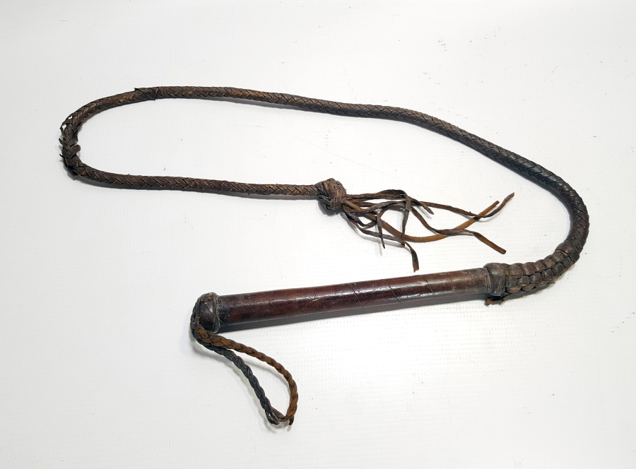 OSMANLI DÖNEMİ EL YAPIMI DERİ SUBAY İŞİ AT KAMÇISI