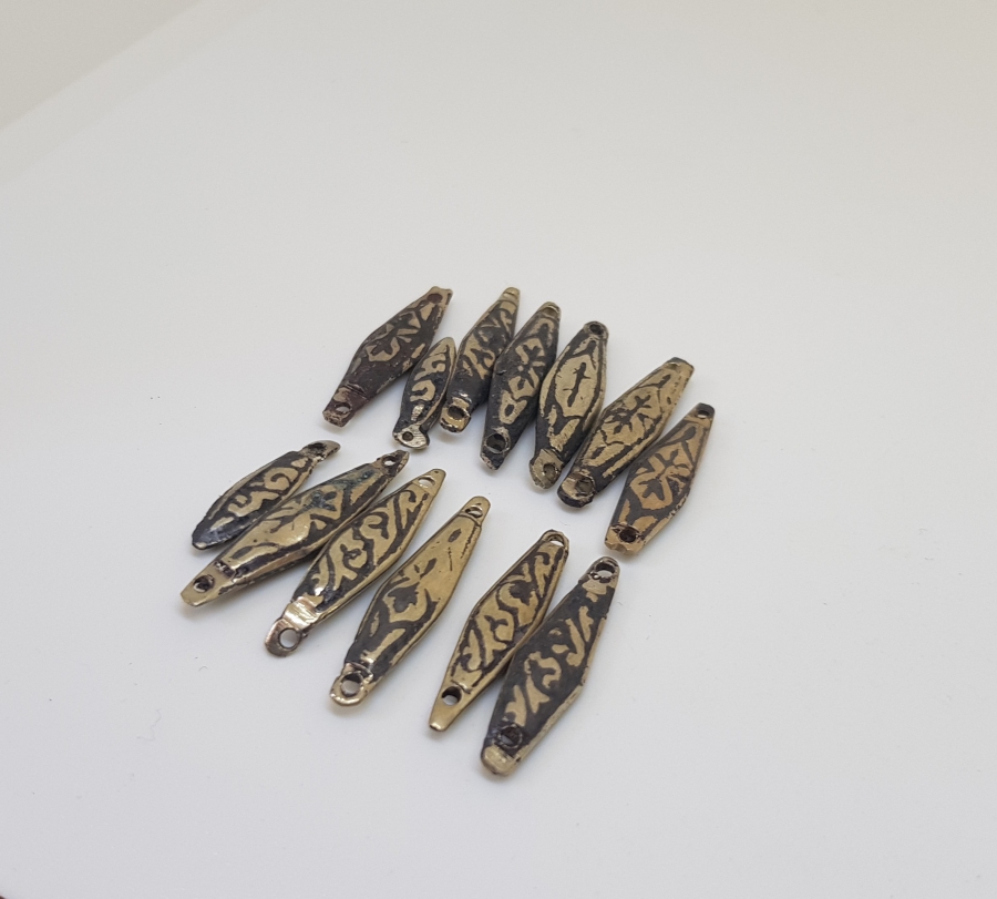 ÜZERLERİ SAVATLI OSMANLI DÖNEMİ TAKI PARÇALARI