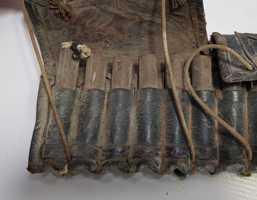 ÜZERİ İŞLEMELİ OSMANLI DÖNEMİ DOLMA TÜFEK KÜTÜKLÜĞÜ