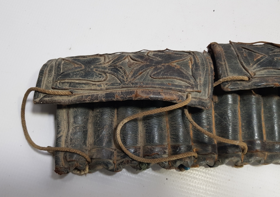 ÜZERİ İŞLEMELİ OSMANLI DÖNEMİ DOLMA TÜFEK KÜTÜKLÜĞÜ