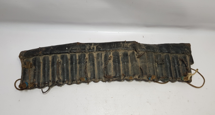 ÜZERİ İŞLEMELİ OSMANLI DÖNEMİ DOLMA TÜFEK KÜTÜKLÜĞÜ