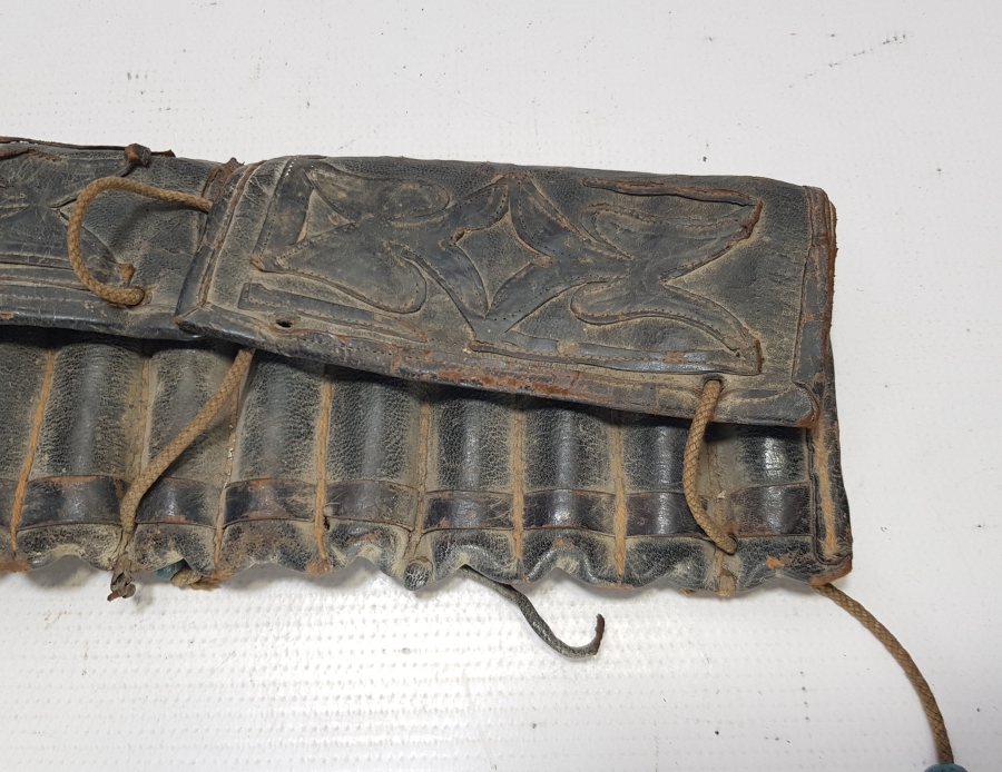 ÜZERİ İŞLEMELİ OSMANLI DÖNEMİ DOLMA TÜFEK KÜTÜKLÜĞÜ