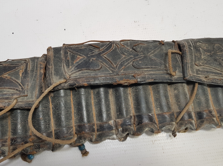 ÜZERİ İŞLEMELİ OSMANLI DÖNEMİ DOLMA TÜFEK KÜTÜKLÜĞÜ