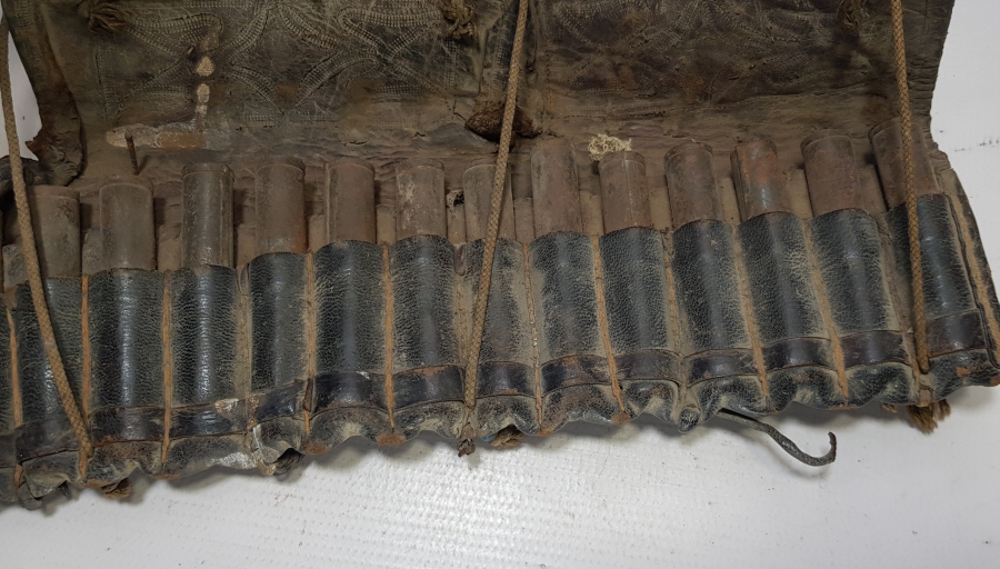 ÜZERİ İŞLEMELİ OSMANLI DÖNEMİ DOLMA TÜFEK KÜTÜKLÜĞÜ